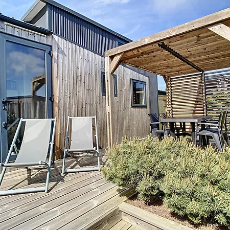 Holiday home Tiny House Bois Avec Terrasse, Piscine, Wifi, Animaux Admis, Parking - 200m De La - Fr-1-361a-88 Jullouville-les-Pins