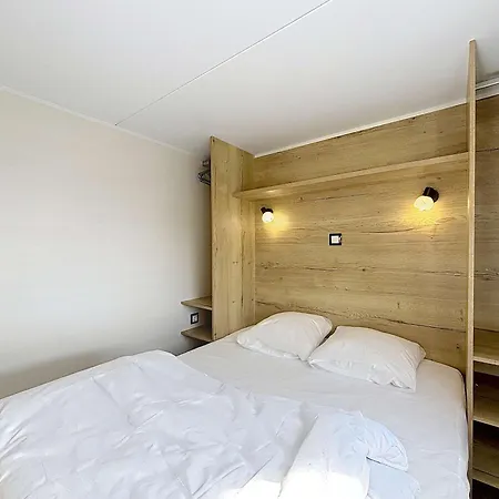 Tiny House Bois Avec Terrasse, Piscine, Wifi, Animaux Admis, Parking - 200m De La - Fr-1-361a-88 Tatil Evi Jullouville-les-Pins