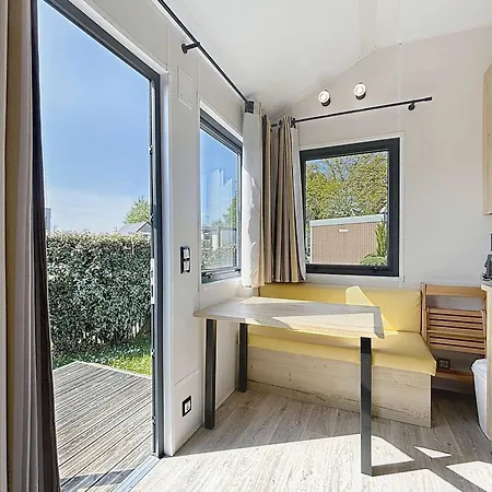Tiny House Bois Avec Terrasse, Piscine, Wifi, Animaux Admis, Parking - 200m De La *